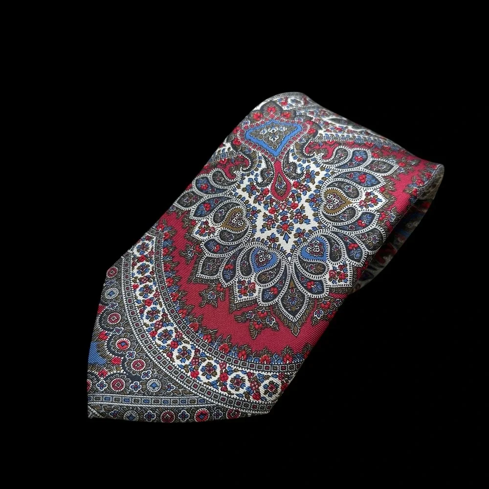 Mallory & Church London Mens Silk Tie Red Blue Paisley Medallion Formal Necktie